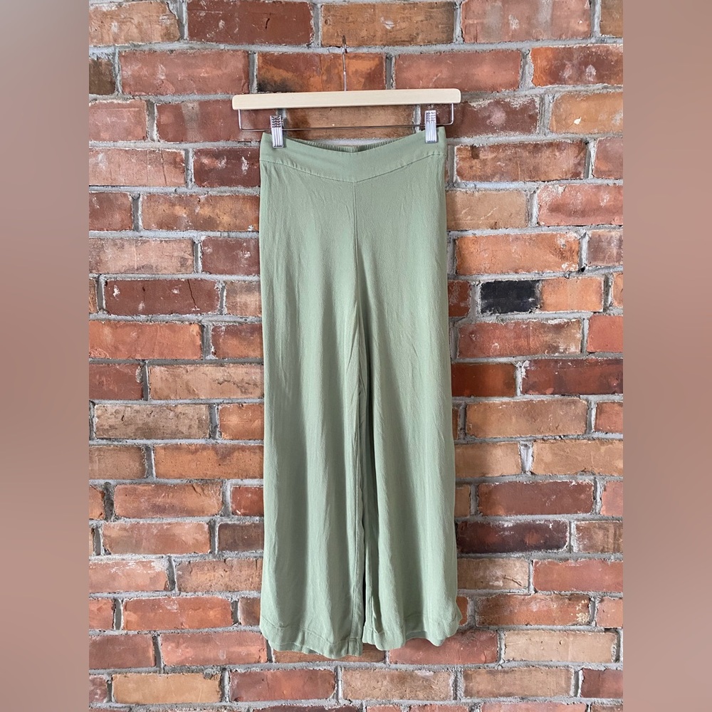 ARITZIA WILFRED faun pants sage green size XS wide leg crop - Picture 2 of 7